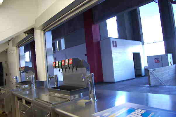 Coliseum.Concessions.046