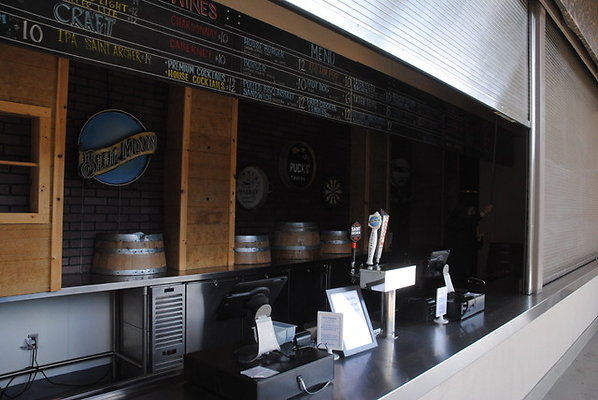 Rose.Bowl.concessions.065