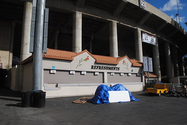 Rose.Bowl.concessions.091