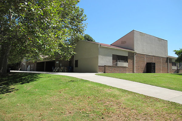 Community Center-Exterior Walkways-5