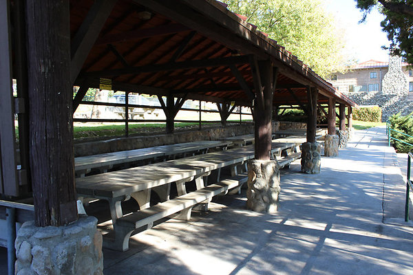 Picnic Areas-Covered-2