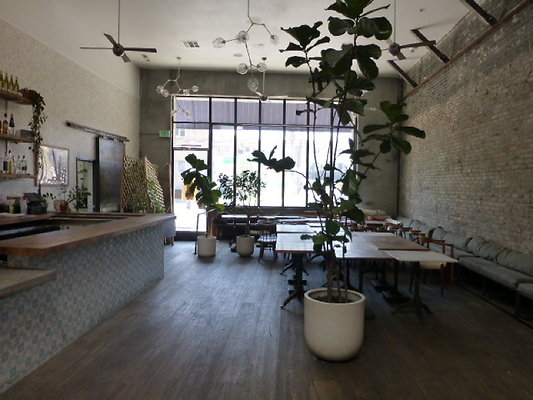 Sawyer.Cafe.213.S.Lake.002