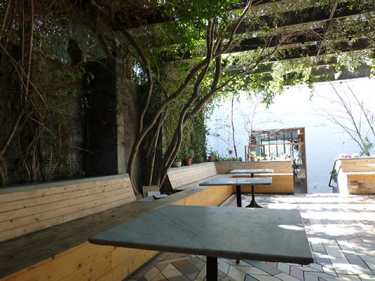 Sawyer.Cafe.213.S.Lake.027