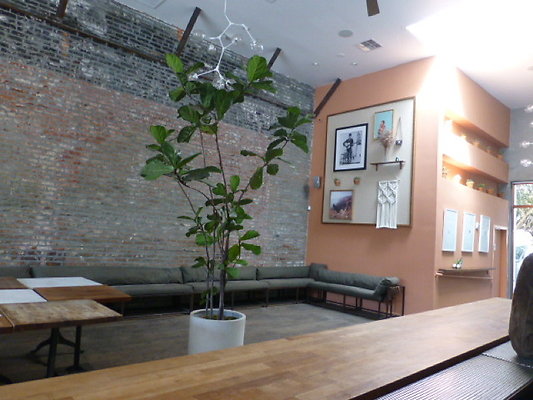 Sawyer.Cafe.213.S.Lake.007