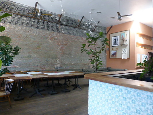 Sawyer.Cafe.213.S.Lake.005