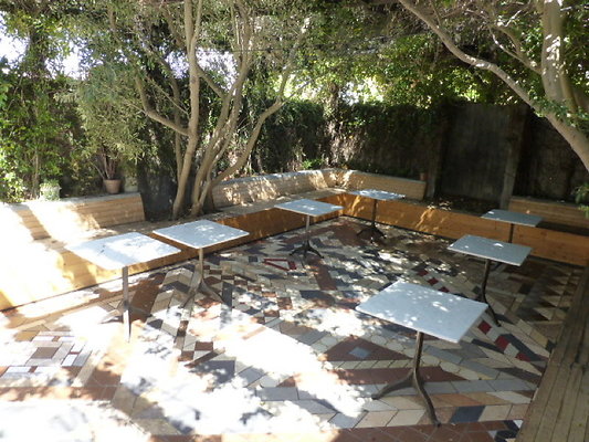 Sawyer.Cafe.213.S.Lake.025