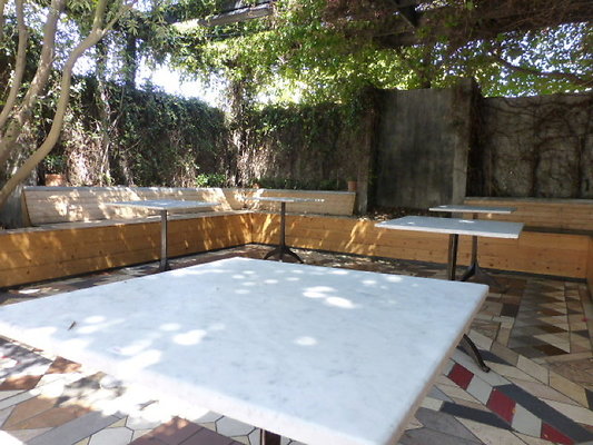 Sawyer.Cafe.213.S.Lake.026