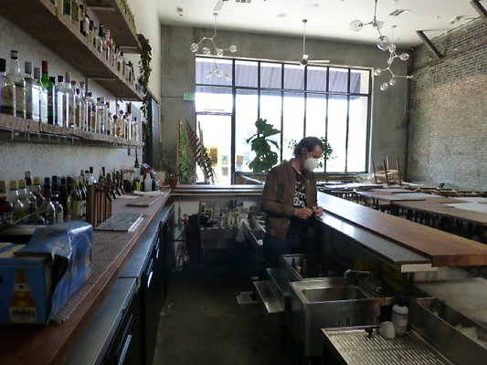 Sawyer.Cafe.213.S.Lake.006