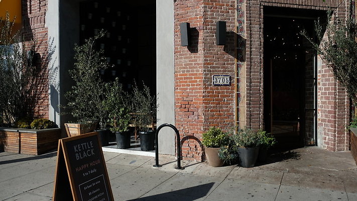 Kettle.Black.213.021