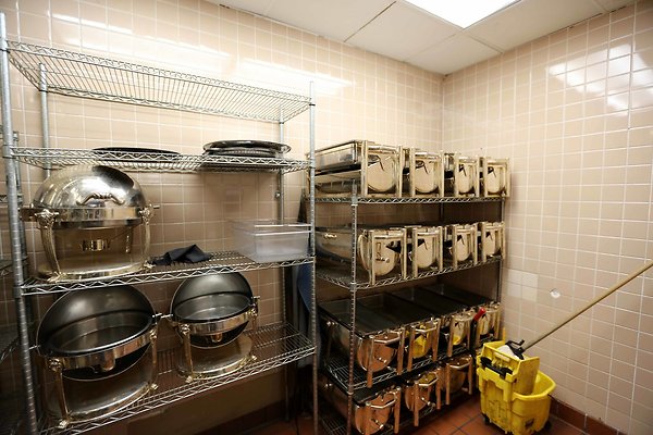 455A Restaurant Kitchen 0161