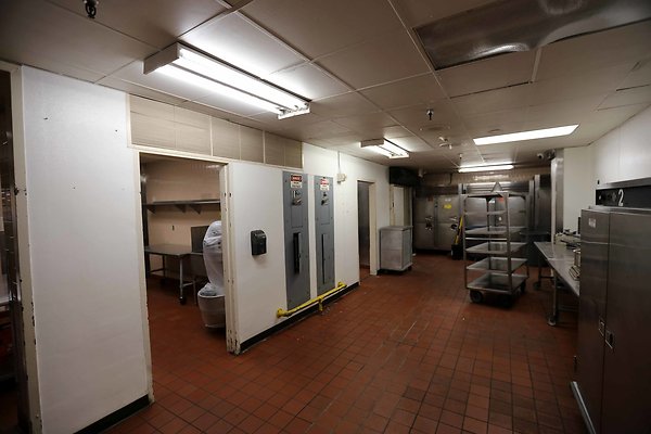 455A Restaurant Kitchen 0174