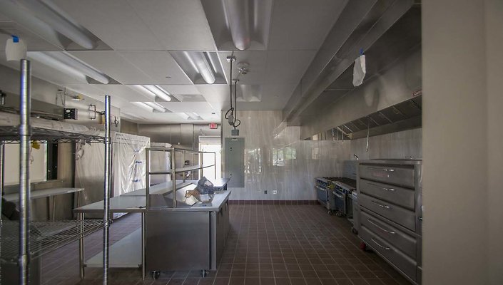 Iglesia-Poder-de-Dios-Offices-1st-Floor-Kitchen-002