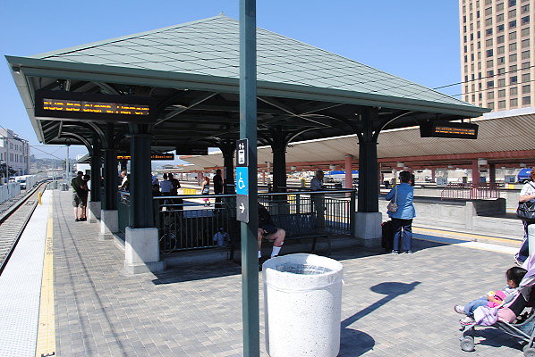 MTA.Gold.Union Station16