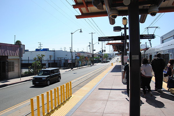 MTA.Gold.Pico.Aliso Station31