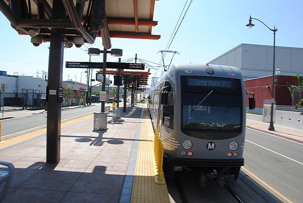 MTA.Gold.Pico.Aliso Station38