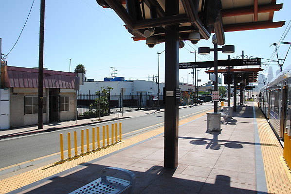 MTA.Gold.Pico.Aliso Station39