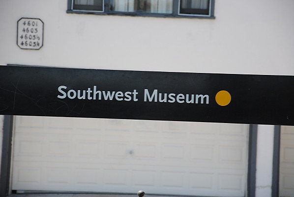 03.MTA.Gold.SouthWest Museum Station