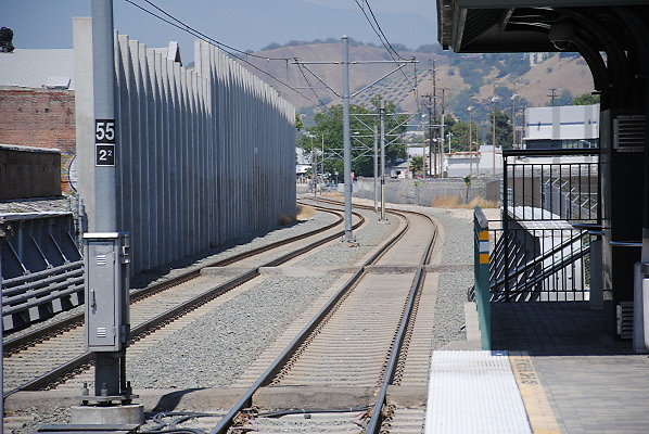 MTA.Gold.Lincoln.Cypress Station42