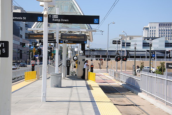 MTA.Gold.Little Tokyo.Arts District Station30