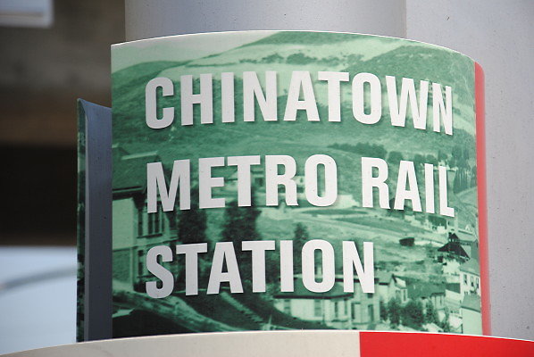 06.MTA.Gold.Chinatown Station