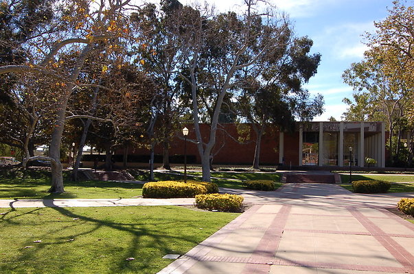 UCLA.Dickson.South.005