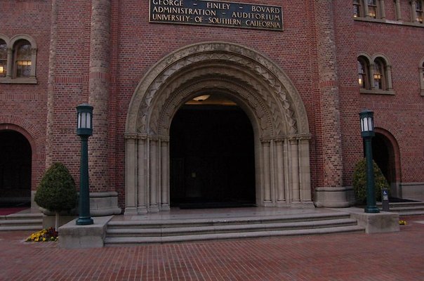 Bovard.Hall.USC.027