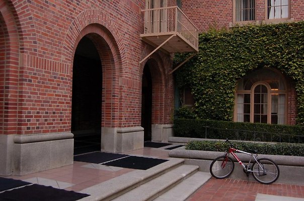 Bovard.Hall.USC.014