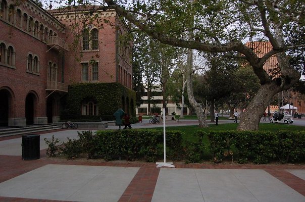 Bovard.Hall.USC.025