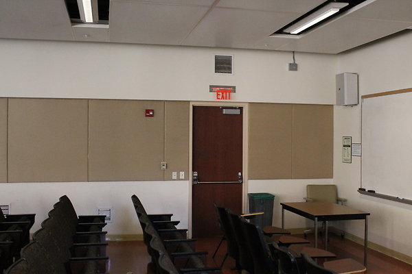 UCLA.Humanities.Rm.169.009