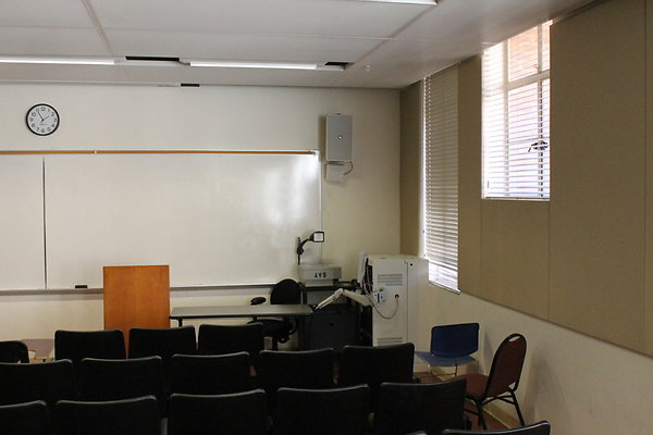 UCLA.Humanities.Rm.169.012