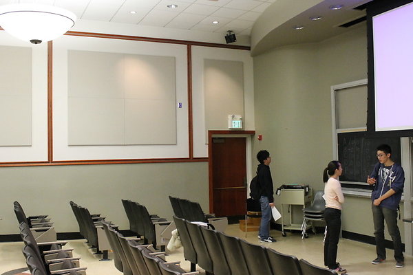 UCLA.Dodd.Hall.Rm121.011