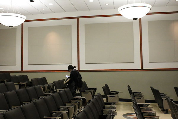 UCLA.Dodd.Hall.Rm121.010