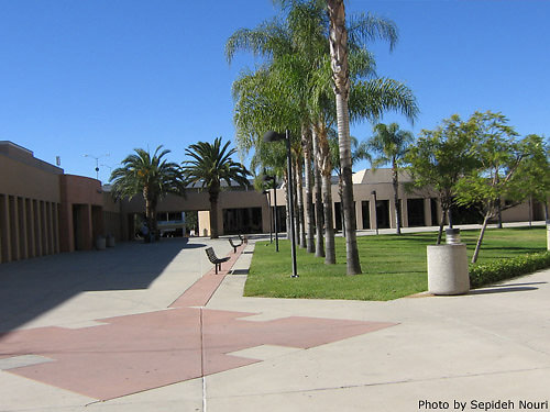 CSUN.Cleary Courtyard