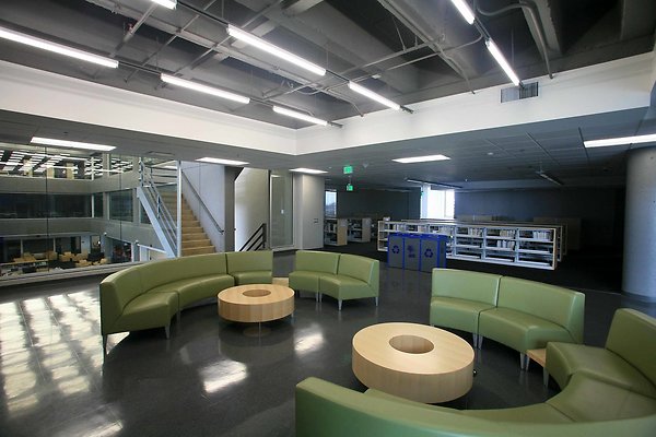 4 Library 4th Floor 0347