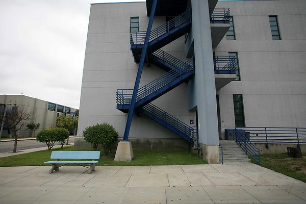 8 Ext 0517 8 Ext 0517