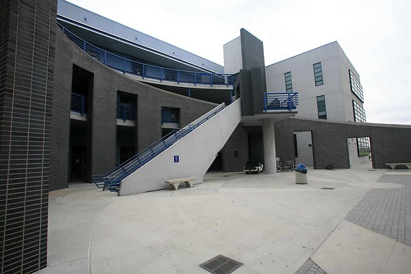 8 Ext 0519 8 Ext 0519