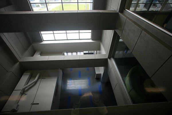 4 Library 4th Floor 0332