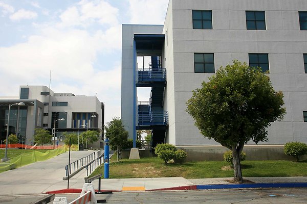 8 Ext 0602 8 Ext 0602