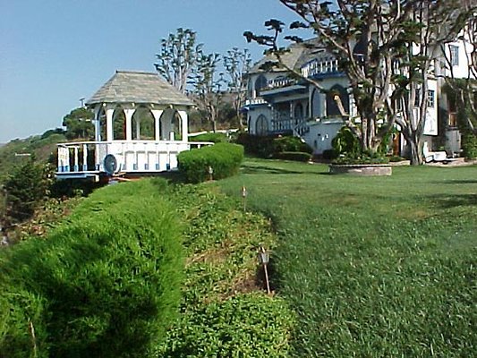 2459 gazebo2