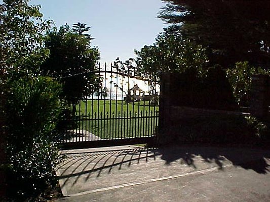 2459 gate