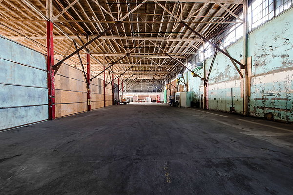 Grand.Stage.Studio.60.65