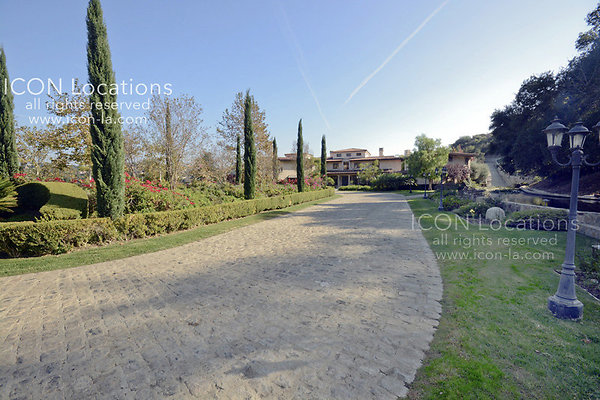 VILLA2063 179LR-ICON - ICON Locations | www.ICON-LA.com  Villa for Filming Exclusively thru ICON