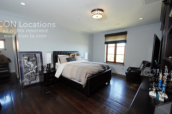 VILLA27530 065LRICON - ICON Locations | www.ICON-LA.com
