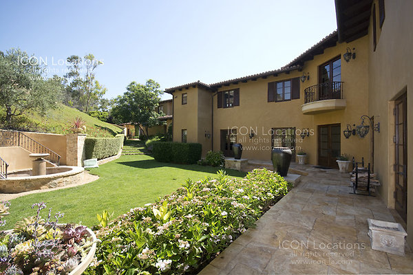 VILLA27530 077LRICON - ICON Locations | www.ICON-LA.com