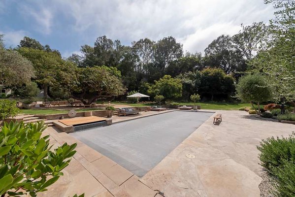 11729 pool4