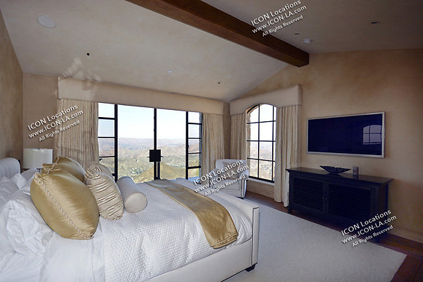 VILLA340 072