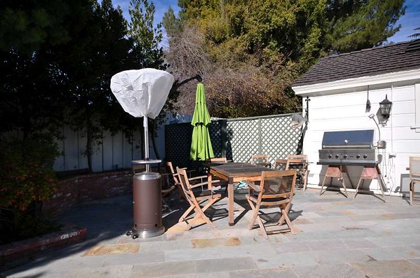 8993 patio4