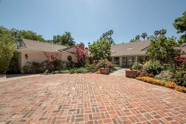 10282 drive