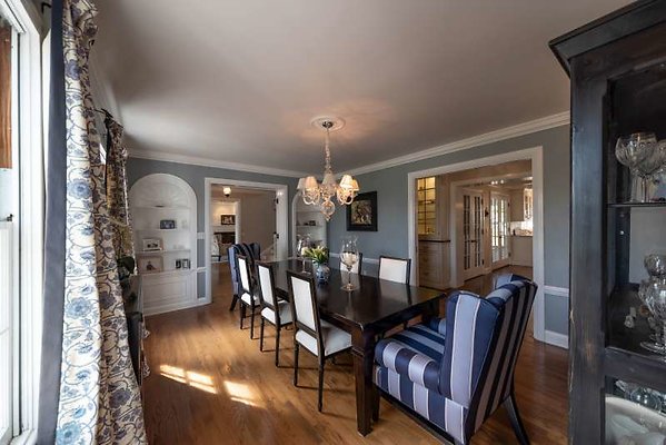 11429 dining
