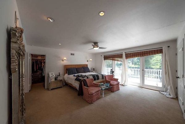 11215 bed